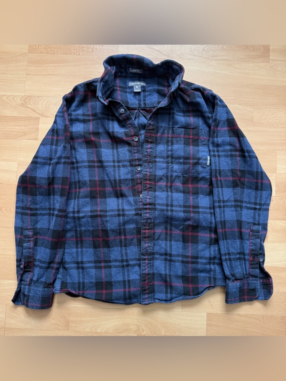 Eddie Bauer Plaid Button Up Mens Size Small